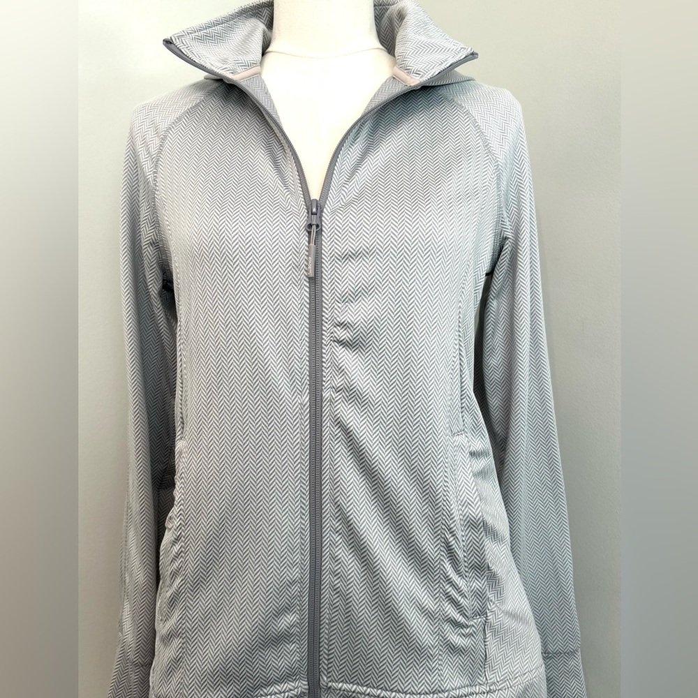 Versatile Track Jacket Hoodie w/Pockets 4-Way Stretch Gray Chevron Size Small